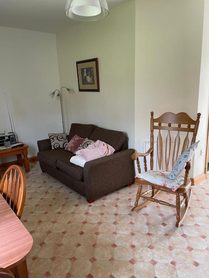 Athenry Lodge ภายนอก รูปภาพ
